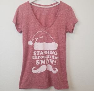 Stashing Through the Snow Graphic Tee Size L